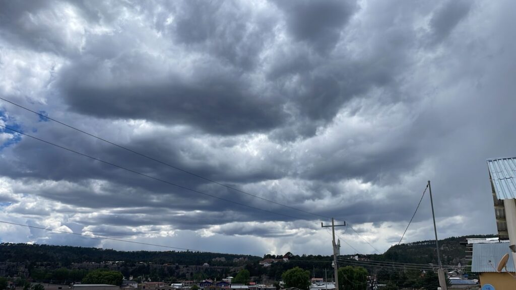 Persiste pronóstico de lluvias, fuertes vientos y tolvaneras durante este fin de semana
