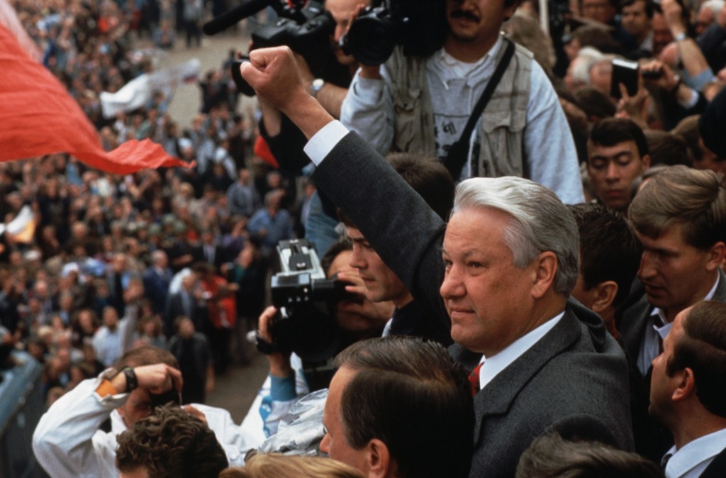1991, se realizan las primeras elecciones presidenciales en rusia con la victoria de borís yeltsin