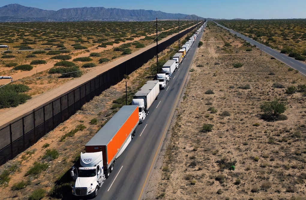 Eu retira 20 mil visas a transportistas mexicanos por falta de idioma inglés