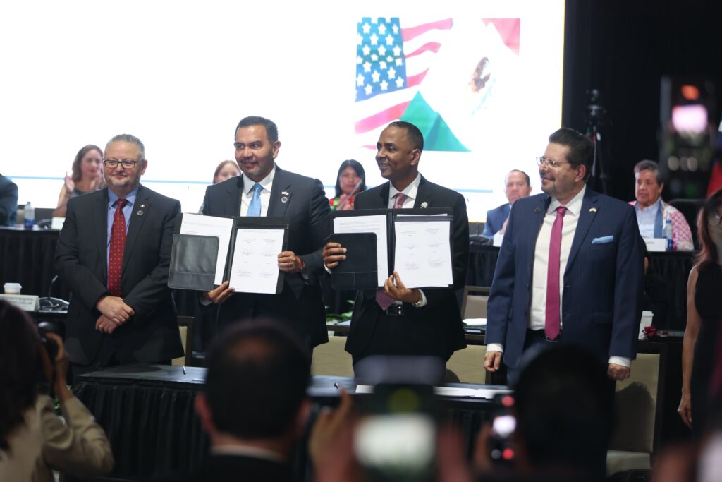 El paso y juárez refrendan hermandad y su agenda binacional de cooperación