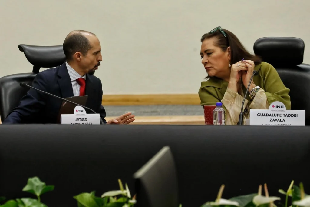 Recibe INE 188 quejas por actos anticipados de campaña rumbo a elecciones de