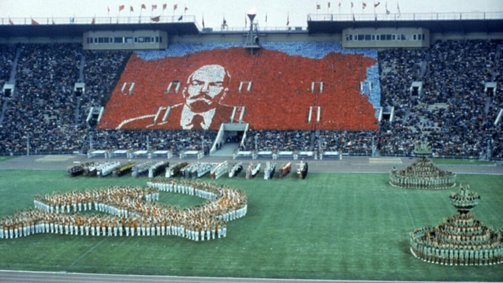 1980, se realiza la ceremonia de inauguración de los Juegos Olímpicos de Moscú