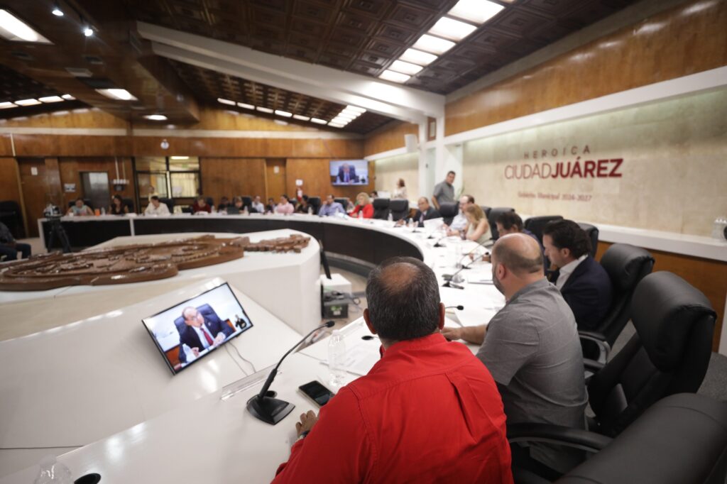 Buscan prórroga de contrato para fortalecer generación de energía limpia en Juárez