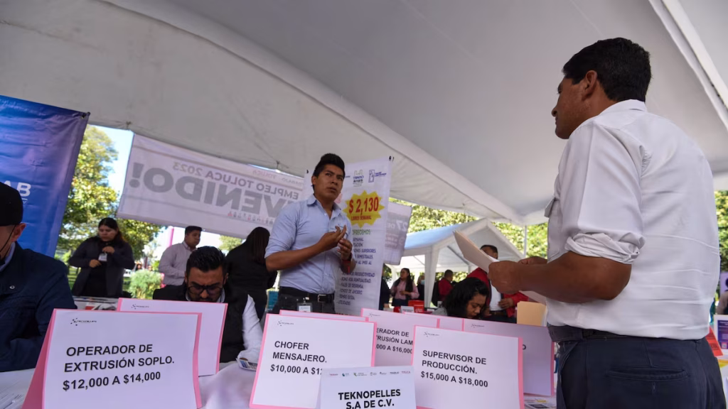 Disminuyen drásticamente los registros de patrones ante el IMSS durante