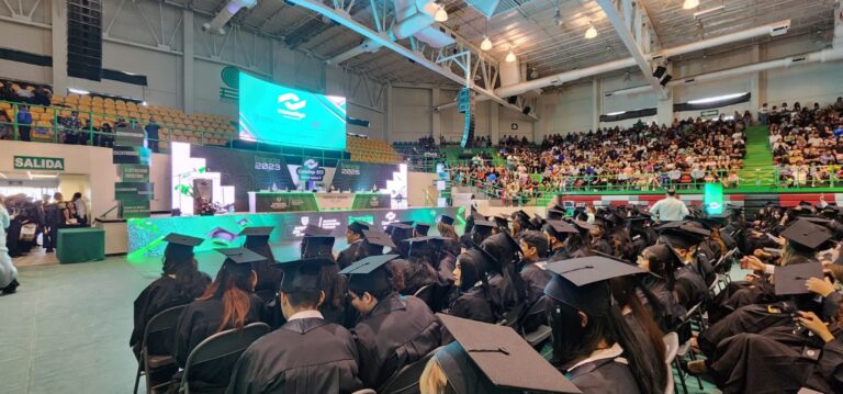 Egresan 3 mil estudiantes del Conalep de Santa Bárbara, Parral, Cuauhtémoc y Juárez
