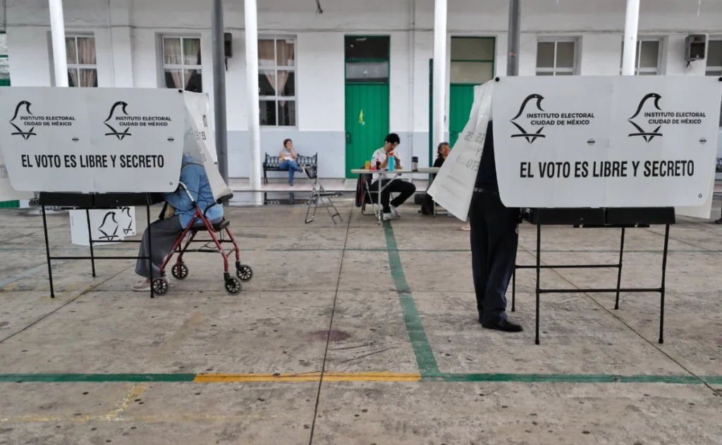 Elecciones 2027 serán de una complejidad sin precedente en México, advierten expertos