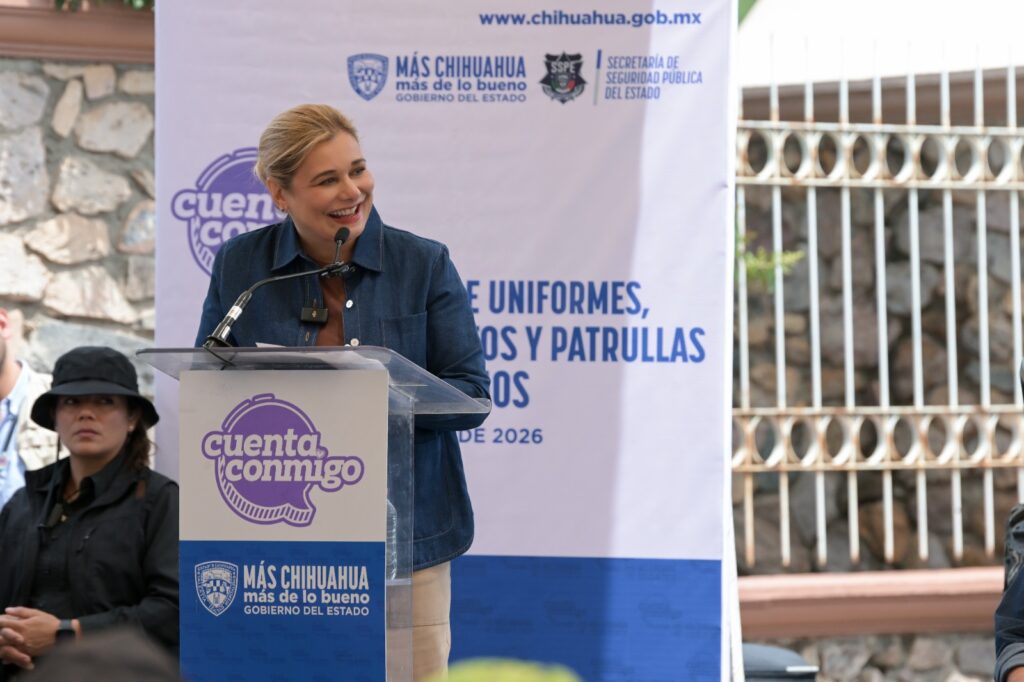 Entrega Maru patrullas y equipamiento policial para la región de Guachochi2