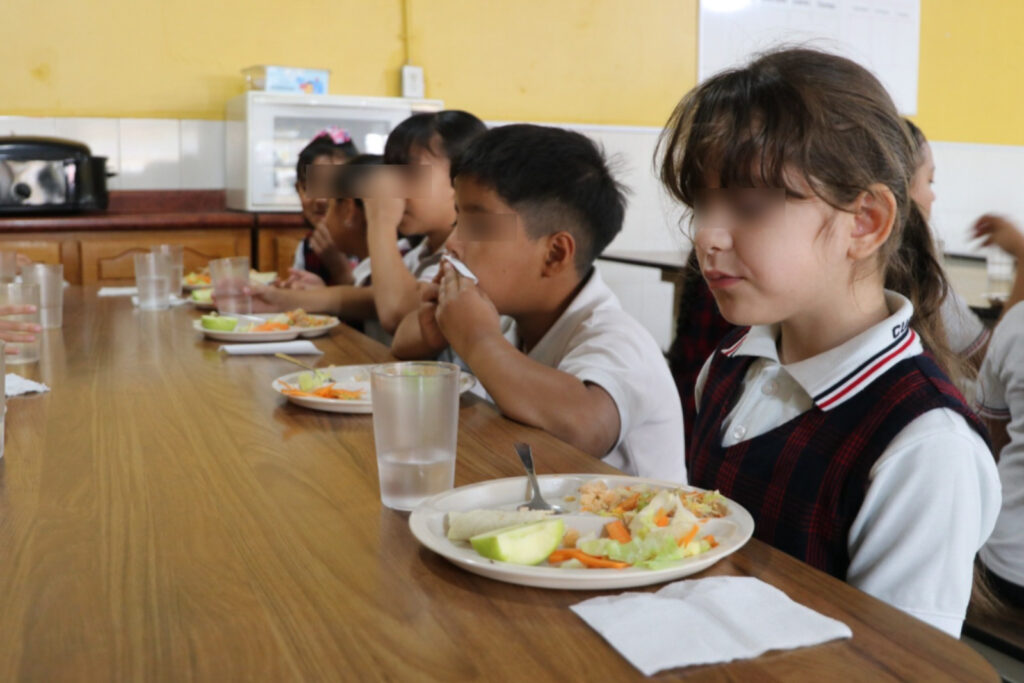 Ha equipado DIF Estatal 372 cocinas escolares para más de 31 mil personas menores