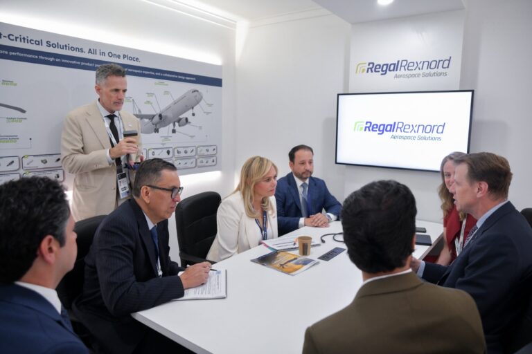 Maru y Regal Rexnord cierran colaboración para crecimiento aeroespacial en Chihuahua