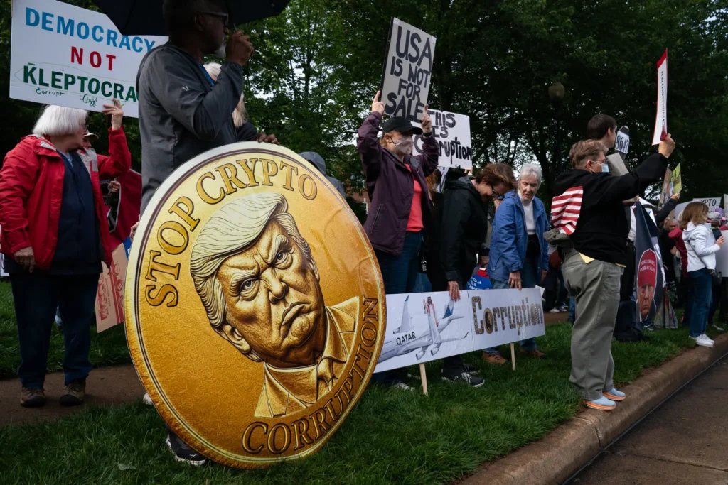 Nearly a million investors lost a total of $3.8 billion on Trump crypto coin
