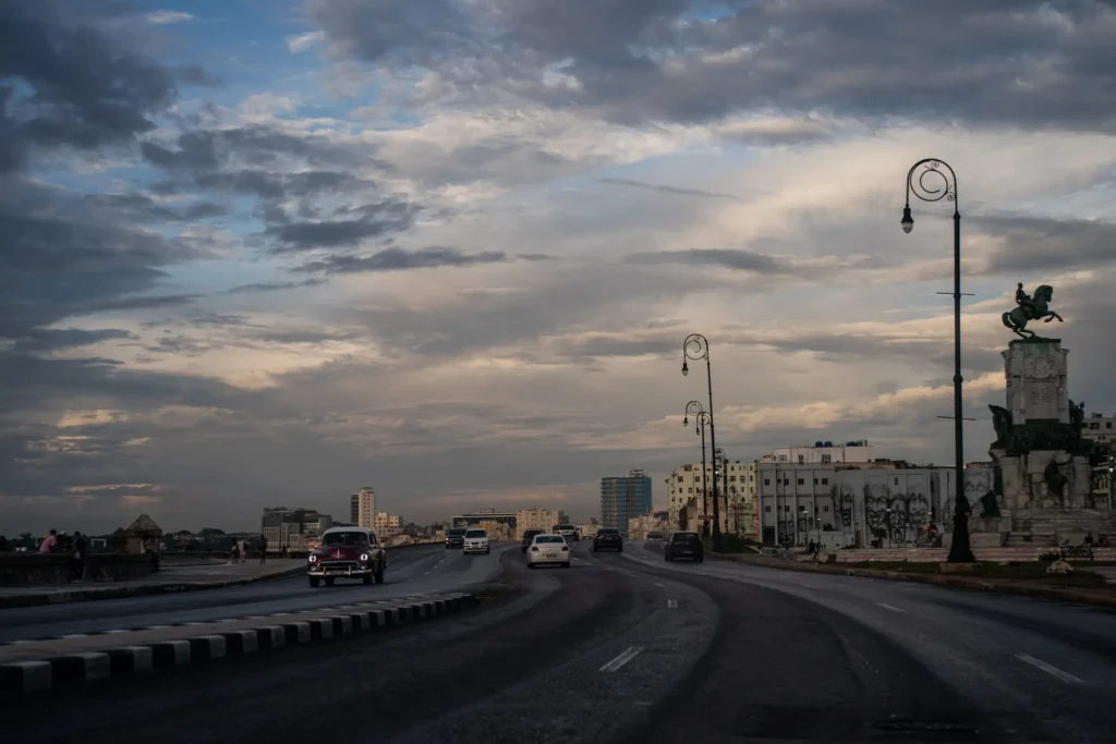 C.I.A. sets up secret Cuba task force as Trump pressures Havana