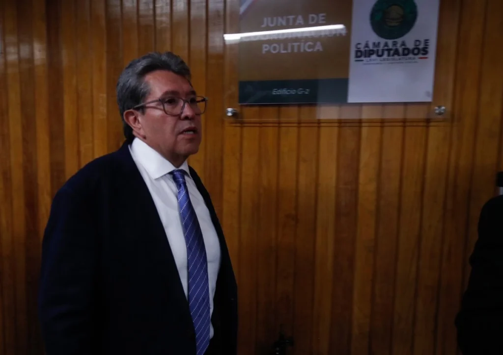 Monreal niega versión sobre intenciones de evitar posible desafuero de 'Alito' Moreno