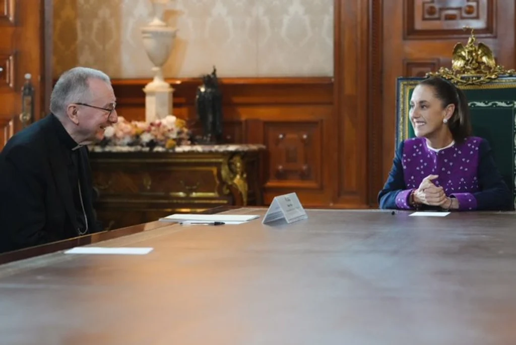 Sheinbaum aborda tema de IA con responsabilidad y ética con secretario de El Vaticano