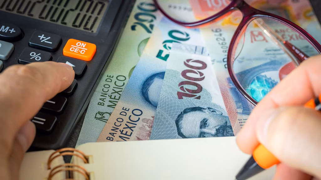 ¿Crédito fácil o inversión 'milagro'? Condusef alerta sobre fraudes y tres peligros que pueden vaciar tu bolsillo