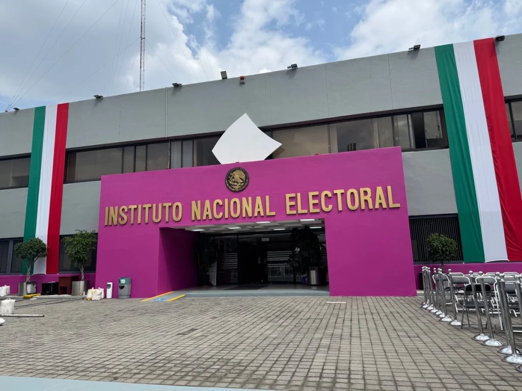 PRI denuncia a Morena en el INE por proceso de elección de coordinadores estatales
