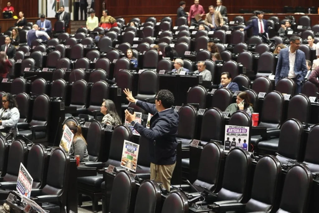 Hasta 150 diputados de Morena buscarán reelección antes de límite constitucional
