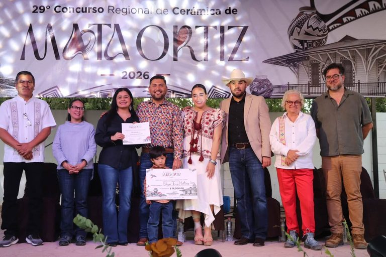 Reconoce Fodarch el talento y la calidad de la cerámica de Mata Ortiz en Casas Grandes