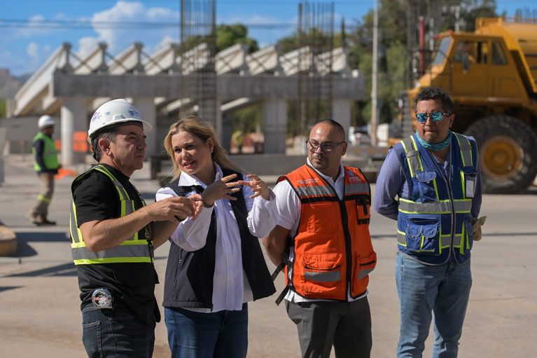 Supervisa Maru Campos obras viales para mejorar la movilidad de miles de familias